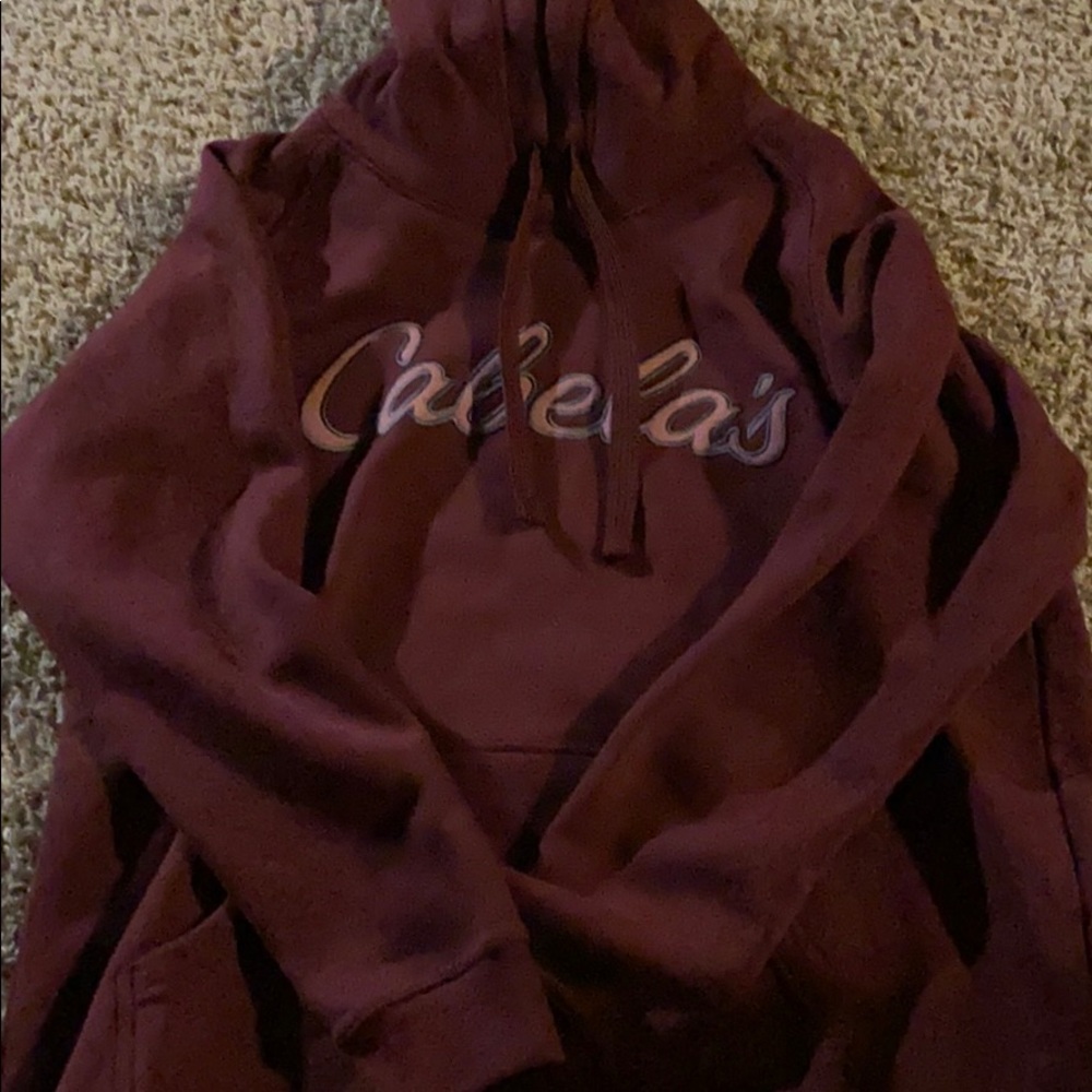 Cabela’s women sweatshirt